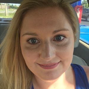 Meet your Posher, Kristin